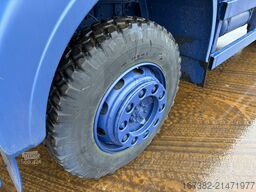 Mercedes-Benz 1017 4X4 ex army blue