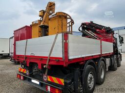 Mercedes-Benz Actros 3241