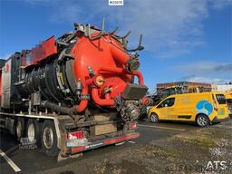 Scania R560 8x4 supersucker with Disab superstructure