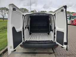 VW CADDY 2.0 TDI CARGO Automaat