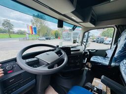 VOLVO FH 500 8x4 Kran F820 RA2.27 Jib & Winde Sofort
