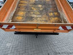 Mercedes-Benz VARIO 818D - 64 Tkm - Kipper - Kran - 1.