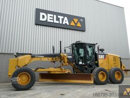 Caterpillar 140M2
