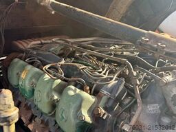 MERCEDES-BENZ V8 8X4 Dumper Tipper Spring/Spring ZF Man Gear