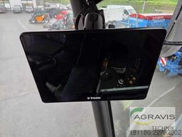 Claas TRION 730
