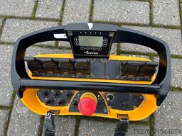 Mercedes-Benz Arocs 3243 8x4 Tridem Kipper/Kraan Euro 6