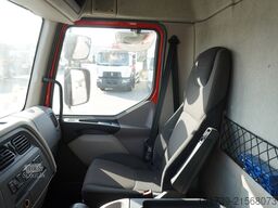 DAF LF 19.320 / 22 EPAL box / 130 tho. km