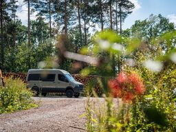 MERCEDES-BENZ TAKLAMAKAN 4x4 Yacht auf Rädern, Innova Roadtrip