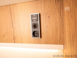 MERCEDES-BENZ TAKLAMAKAN 4x4 Yacht auf Rädern, Innova Roadtrip