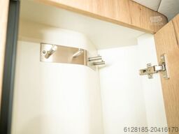 MERCEDES-BENZ TAKLAMAKAN 4x4 Yacht auf Rädern, Innova Roadtrip