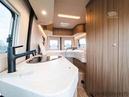 MERCEDES-BENZ TAKLAMAKAN 4x4 Yacht auf Rädern, Innova Roadtrip