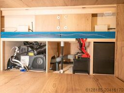 MERCEDES-BENZ TAKLAMAKAN 4x4 Yacht auf Rädern, Innova Roadtrip