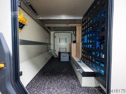 EURAMOBIL Xtura XT 686 EF, Clesana-Umbau, Xperience-Paket