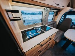 EURAMOBIL Xtura XT 686 EF, Clesana-Umbau, Xperience-Paket