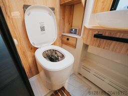 EURAMOBIL Xtura XT 686 EF, Clesana-Umbau, Xperience-Paket