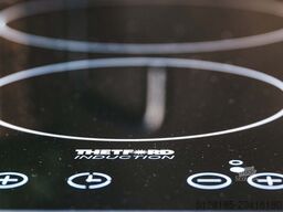 MERCEDES-BENZ ATACAMA 4x4D - 100% autark, Längsschläfer für 4