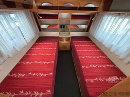 HYMER/ERIBA Nova 532 Truma*Markise*TV*Einzelbetten