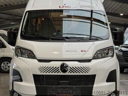 LMC Innovan Pure 600 Auto. RFK Markise