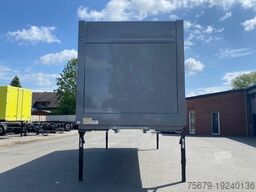 Krone BDF-System, 7.450 mm lang, Portaltüren, RAL 7037 Staubgrau