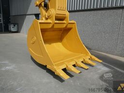 Caterpillar 352F