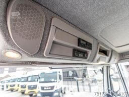 IVECO TRAKKER 410 - 121 499 KM