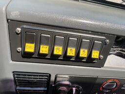 MAN L90 18.284 4x4 LOF Kipper/Kran/47 tkm/HA gelenkt