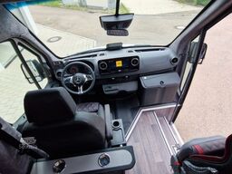 MERCEDES-BENZ 519 und 517 Glasdach XXL 20 Sitze Stock