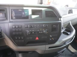 MAN TGX 26.470 / 2022 / Krone Refrigerator 4