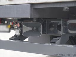 Mercedes-Benz Actros 2545 6×2 MP5 / KRONE refrigerator