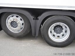 Mercedes-Benz Actros 2545 6×2 MP5 / KRONE refrigerator