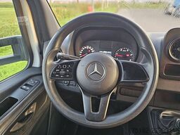 MERCEDES-BENZ SPRINTER 516 Bakwagen Laadklep!