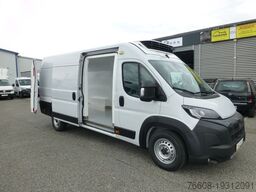 PEUGEOT Boxer Kühlkastenwagen Carrier Xarios 300 GH Navi