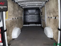 Volkswagen Crafter 2.0 TDI 30 KASTEN KAMERA,KLIMA,DAB,AHK