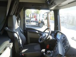 MAN TGM 26.320 6×2-4/NEW platform tow truck