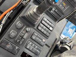 UNIMOG U530 UGE*VA Streuer 4m³*Schneepflug*E:6*Winterdi