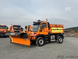 UNIMOG U530 UGE*VA Streuer 4m³*Schneepflug*E:6*Winterdi