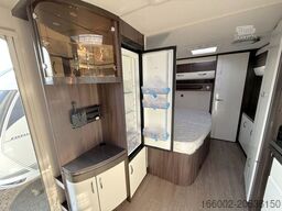 HOBBY Prestige 560 WFU 2.000 kg LM-Felgen silber