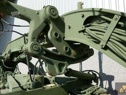 Caterpillar 130G Ex-army