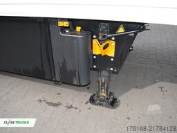 SCHMITZ CARGOBULL SKO FP 45 ThermoKing SLXi 300