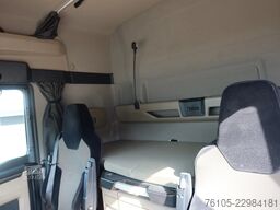 MAN TGS 26.360 + klep 6x2 FLOWER TRUCK  Carrier Die...