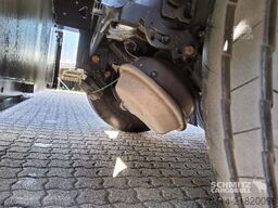 Kögel Curtainsider Standard Staplerhalterung Getränke