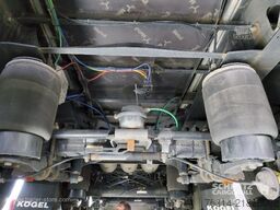 Kögel Curtainsider Standard Staplerhalterung Getränke