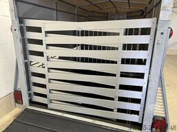 Böckmann VA 4520/35 Plane Viehanhänger