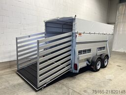 Böckmann VA 4520/35 Plane Viehanhänger