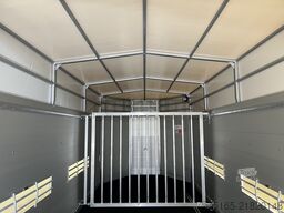 Böckmann VA 4520/35 Plane Viehanhänger