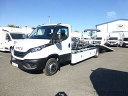 IVECO DAILY 72C18 Schiebeplateu Luftfed Navi