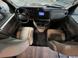 Winnebago Outlook 2 Slides LPG