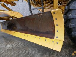 Caterpillar 140H Ex-army