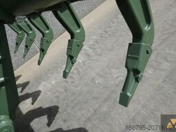 Caterpillar 130G Ex-army