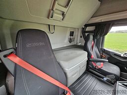 SCANIA R500 LED SKIRTS RETARDER